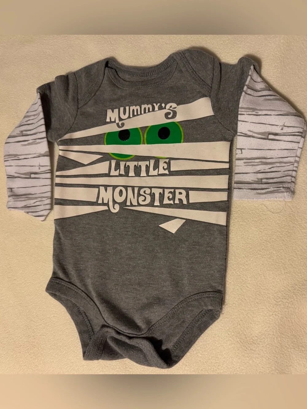 Old Navy Onesies 3-6m Mummy Raccoon Pumpkin Orange Gray White Lot/3 Long Sleeves